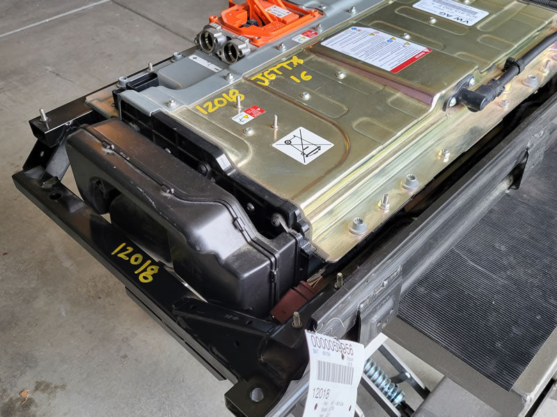 2018 Volkswagen Jetta Hybrid Battery w/Case - Lithium-Ion