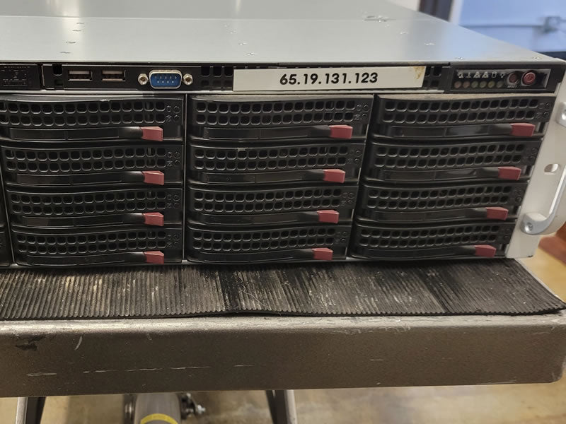 Supermicro Server: SM 836E16-R1200B