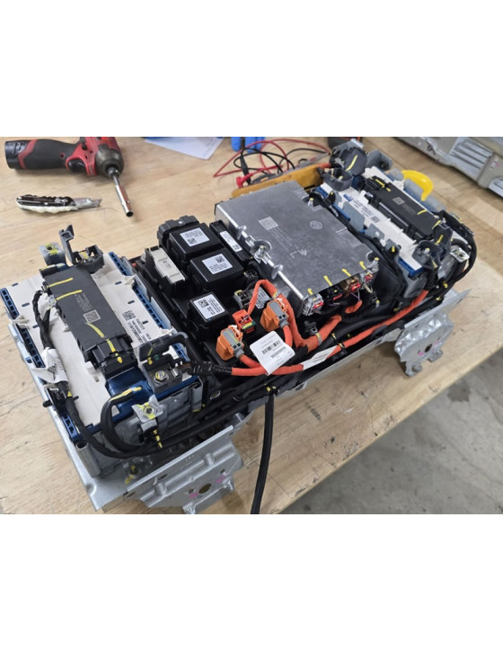 2017-2018 Chevy Silverado/GMC Sierra Motor Assist (eAssist) Hybrid Battery Assembly