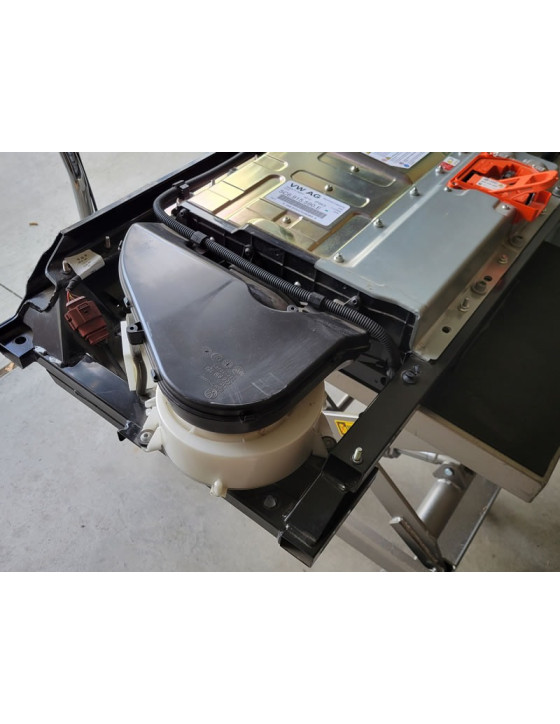 2013-2018 Volkswagen Jetta Hybrid Battery Assembly